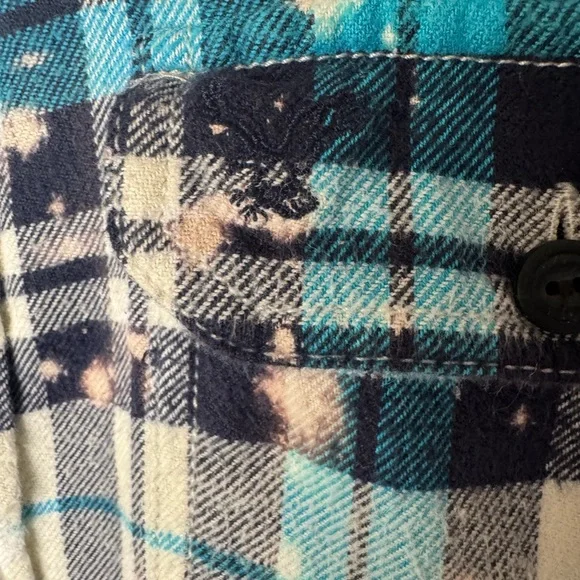 Blue Plaid Flannel Shirt Iron Maiden men's or women's - Picture 3 of 4